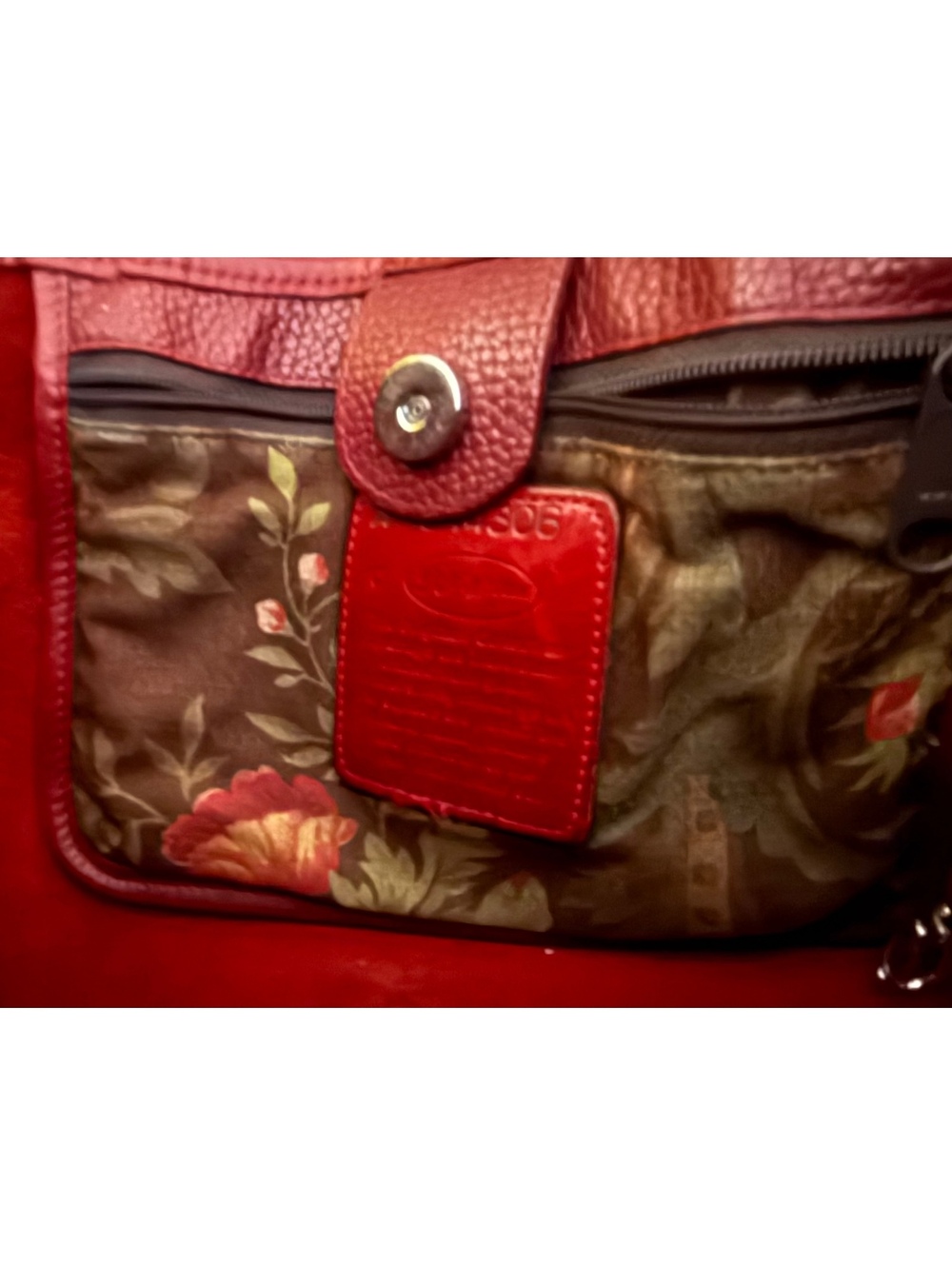 Red Brighton Laptop Bag - Picture 8 of 8